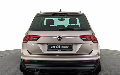 Volkswagen Tiguan II, 2017 год, 2 290 000 рублей, 6 фотография