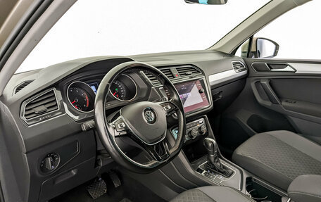 Volkswagen Tiguan II, 2017 год, 2 290 000 рублей, 16 фотография