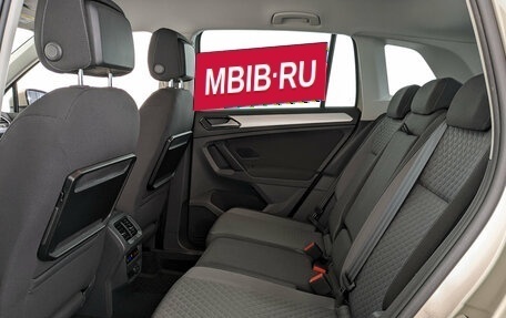 Volkswagen Tiguan II, 2017 год, 2 290 000 рублей, 12 фотография