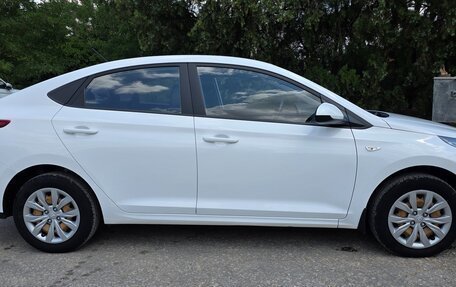 Hyundai Solaris II рестайлинг, 2021 год, 1 295 000 рублей, 6 фотография