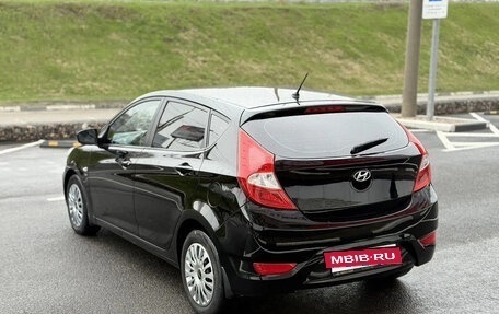 Hyundai Solaris II рестайлинг, 2013 год, 720 000 рублей, 6 фотография