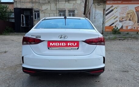 Hyundai Solaris II рестайлинг, 2021 год, 1 295 000 рублей, 4 фотография