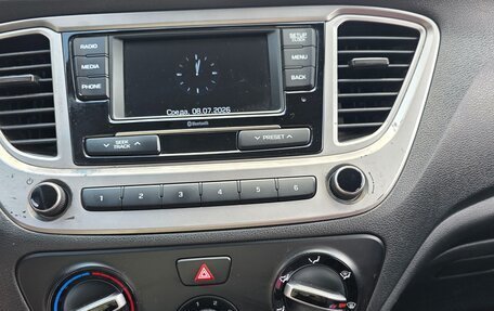 Hyundai Solaris II рестайлинг, 2021 год, 1 295 000 рублей, 9 фотография