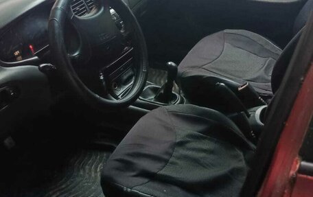 Hyundai Elantra III, 1996 год, 15 фотография