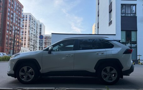 Toyota RAV4, 2020 год, 3 130 000 рублей, 8 фотография