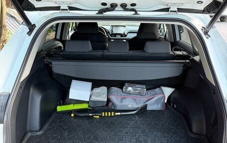 Toyota RAV4, 2020 год, 3 130 000 рублей, 22 фотография