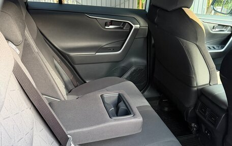 Toyota RAV4, 2020 год, 3 130 000 рублей, 20 фотография