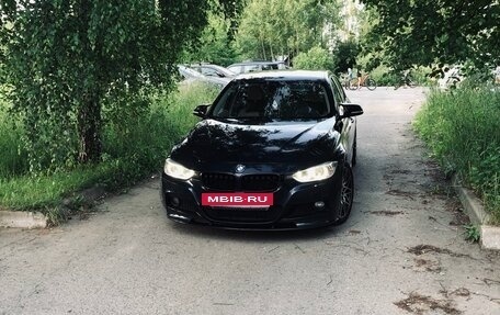 BMW 3 серия, 2013 год, 1 450 000 рублей, 2 фотография