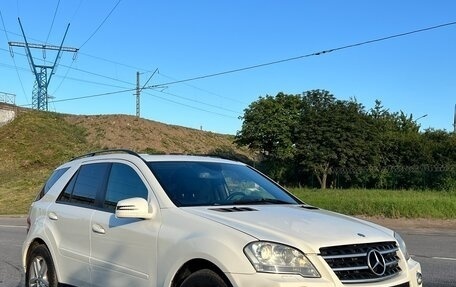 Mercedes-Benz M-Класс, 2011 год, 1 150 000 рублей, 1 фотография