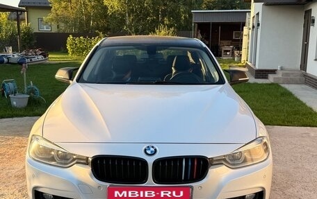 BMW 3 серия, 2016 год, 2 250 000 рублей, 1 фотография