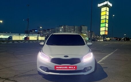 KIA cee'd III, 2014 год, 900 000 рублей, 2 фотография