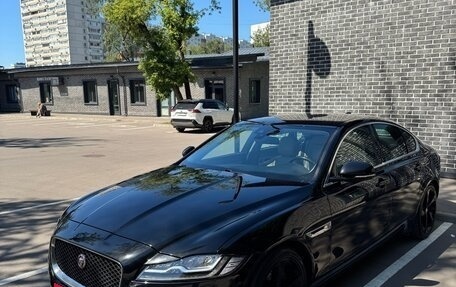 Jaguar XF II, 2017 год, 2 180 000 рублей, 3 фотография