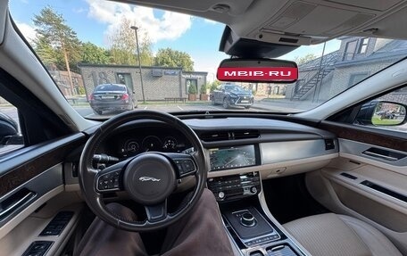 Jaguar XF II, 2017 год, 2 180 000 рублей, 12 фотография