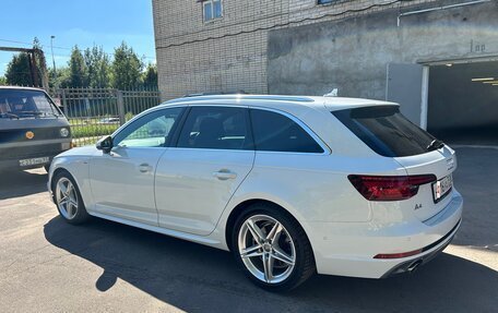 Audi A4, 2018 год, 2 380 000 рублей, 6 фотография