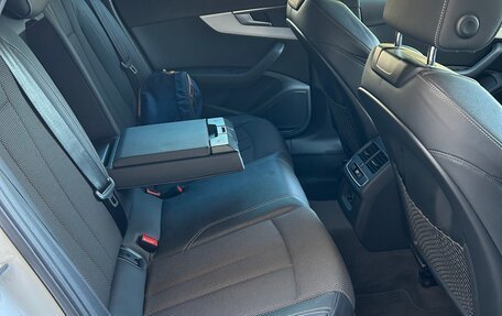 Audi A4, 2018 год, 2 380 000 рублей, 15 фотография