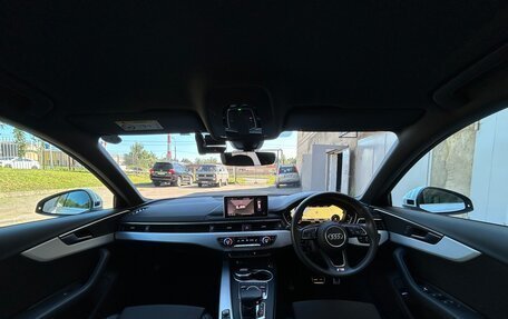 Audi A4, 2018 год, 2 380 000 рублей, 14 фотография