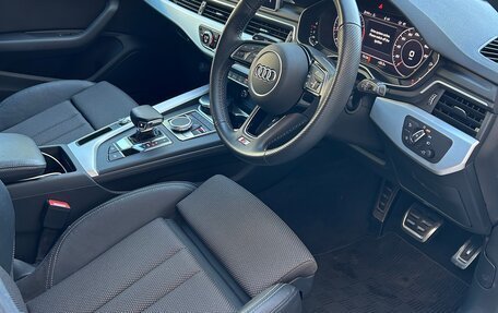 Audi A4, 2018 год, 2 380 000 рублей, 13 фотография