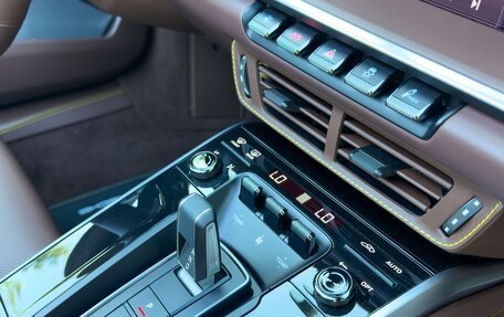 Porsche 911, 2025 год, 37 000 000 рублей, 31 фотография