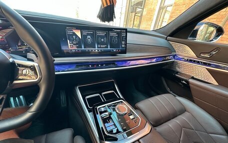 BMW 7 серия, 2022 год, 13 450 000 рублей, 10 фотография
