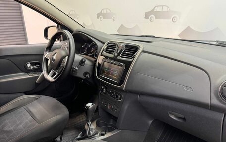 Renault Logan II, 2018 год, 1 199 000 рублей, 10 фотография