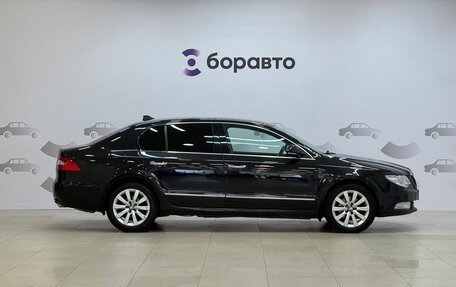 Skoda Superb III рестайлинг, 2012 год, 1 049 000 рублей, 8 фотография