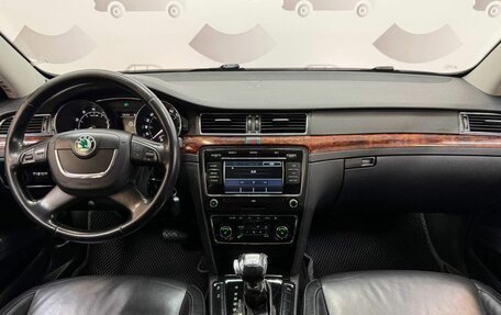 Skoda Superb III рестайлинг, 2012 год, 1 049 000 рублей, 13 фотография