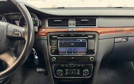 Skoda Superb III рестайлинг, 2012 год, 1 049 000 рублей, 14 фотография