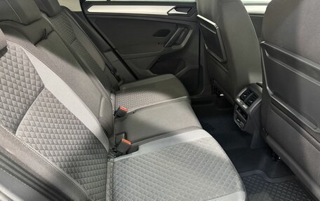 Volkswagen Tiguan II, 2020 год, 2 599 800 рублей, 4 фотография