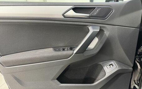 Volkswagen Tiguan II, 2020 год, 2 599 800 рублей, 7 фотография