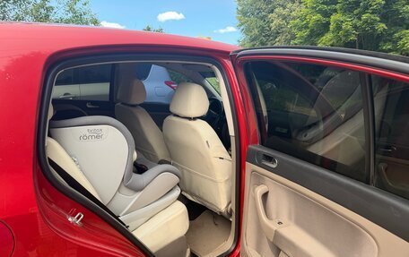 Volkswagen Golf Plus II, 2011 год, 820 000 рублей, 7 фотография