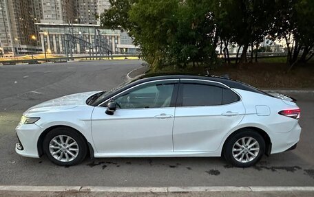 Toyota Camry, 2021 год, 2 200 000 рублей, 2 фотография