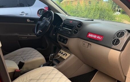 Volkswagen Golf Plus II, 2011 год, 820 000 рублей, 6 фотография