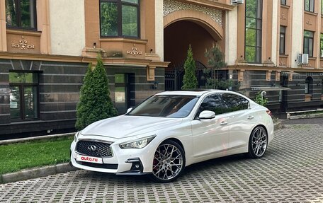 Infiniti Q50 I рестайлинг, 2015 год, 1 650 000 рублей, 4 фотография