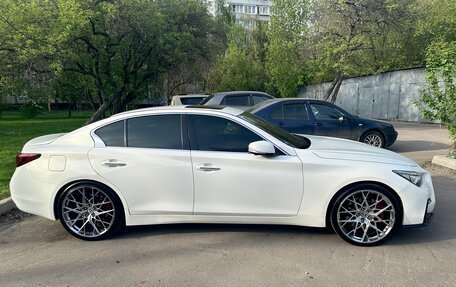 Infiniti Q50 I рестайлинг, 2015 год, 1 650 000 рублей, 2 фотография
