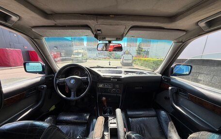 BMW 5 серия, 1992 год, 240 000 рублей, 11 фотография