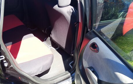 Honda Fit III, 2005 год, 400 000 рублей, 8 фотография