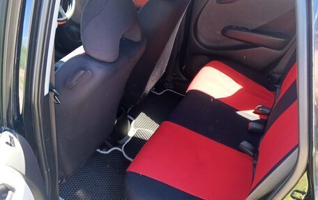 Honda Fit III, 2005 год, 400 000 рублей, 11 фотография