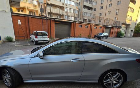 Mercedes-Benz E-Класс, 2016 год, 2 350 000 рублей, 5 фотография
