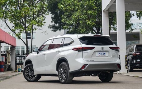 Toyota Highlander, 2026 год, 6 590 000 рублей, 4 фотография