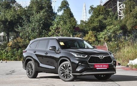 Toyota Highlander, 2026 год, 6 590 000 рублей, 3 фотография