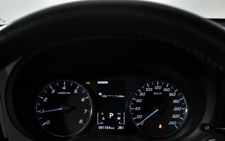 Mitsubishi Outlander III рестайлинг 3, 2019 год, 2 299 000 рублей, 19 фотография