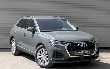 Audi Q3, 2020 год, 2 600 000 рублей, 3 фотография