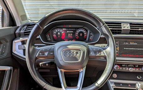 Audi Q3, 2020 год, 2 600 000 рублей, 19 фотография