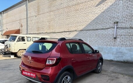 Renault Sandero II рестайлинг, 2017 год, 900 000 рублей, 5 фотография