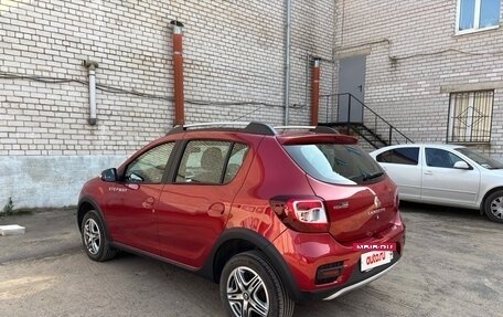 Renault Sandero II рестайлинг, 2017 год, 900 000 рублей, 7 фотография