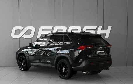 Toyota RAV4, 2021 год, 3 280 000 рублей, 2 фотография