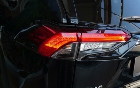 Toyota RAV4, 2021 год, 3 280 000 рублей, 8 фотография