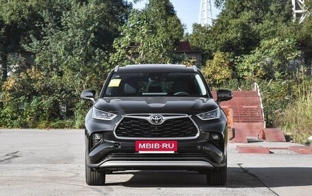 Toyota Highlander, 2026 год, 6 580 000 рублей, 2 фотография
