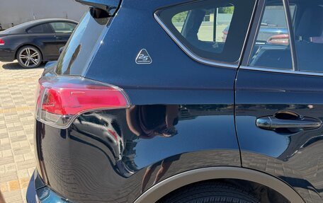 Toyota RAV4, 2018 год, 3 300 000 рублей, 7 фотография