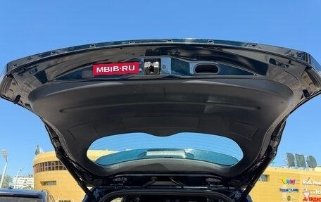 Toyota RAV4, 2018 год, 3 300 000 рублей, 11 фотография